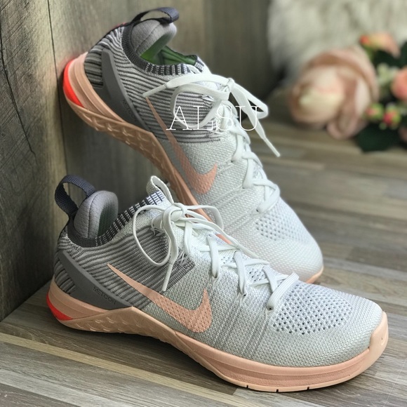 Nike Shoes - NWT Metcon DSX Flyknit 2 White Crimson W AUTHENTIC